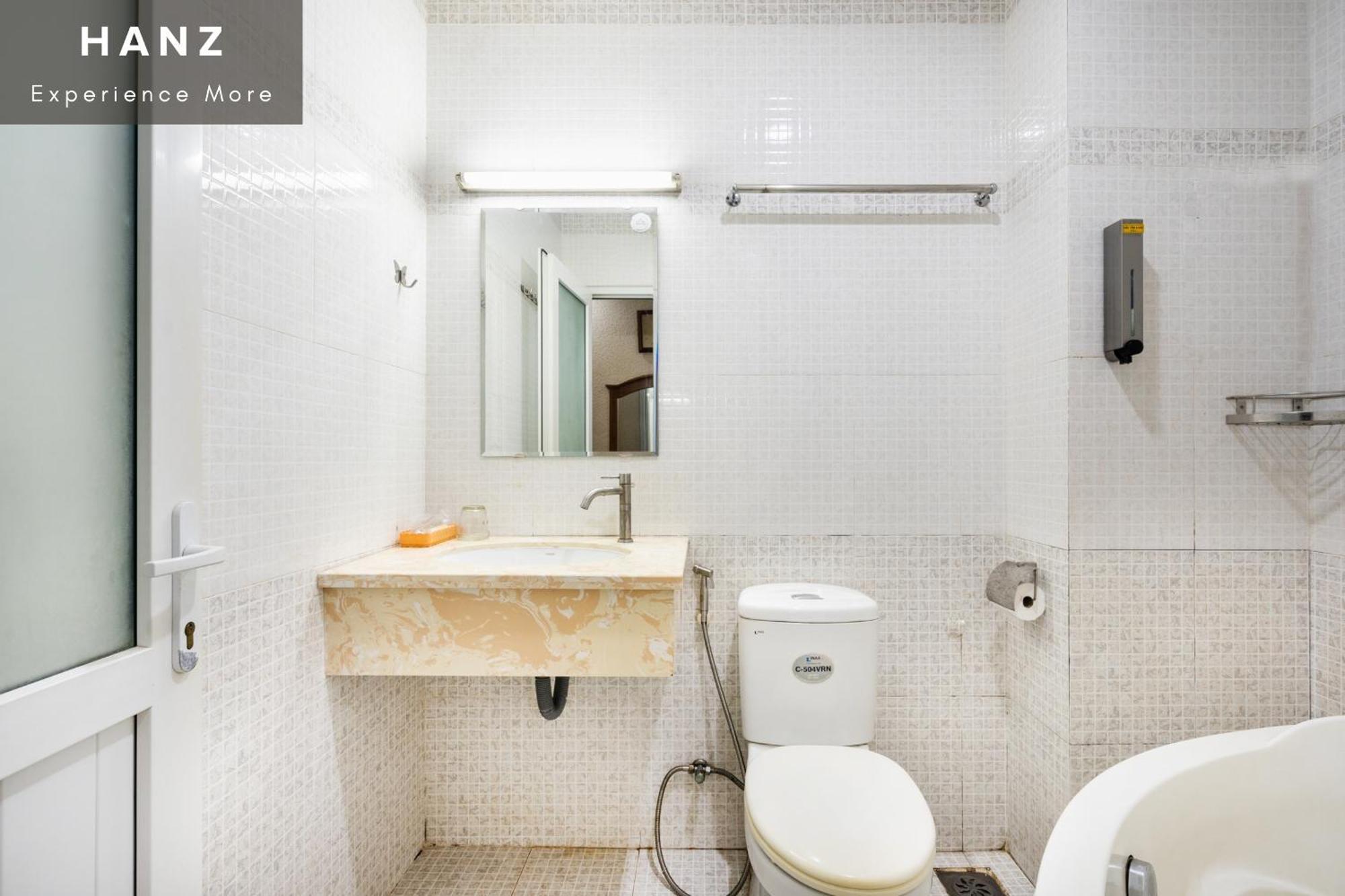 Hanz Queen Airport Hotel Saigon Ho Chi Minh City Room photo